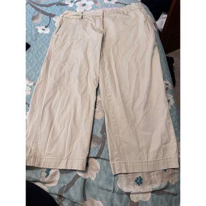 6 FOR $15 10R capri pants